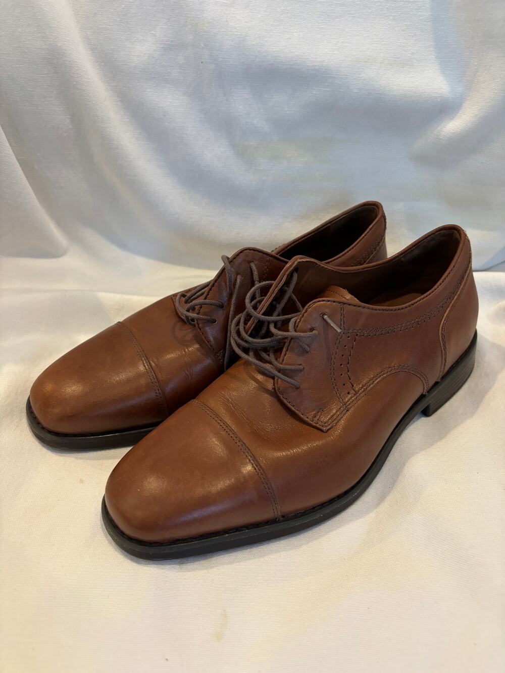 Johnston & Murphy Men's 7 Burgundy Leather Cap Toe Oxfords Dress Shoes